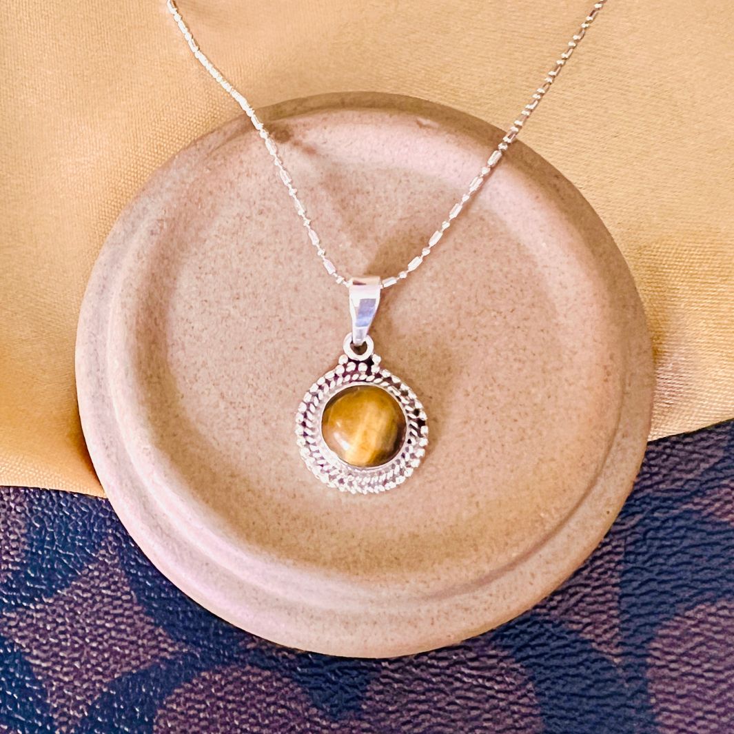 Tiger Eye Round 925 Silver Pendant The Spring Story