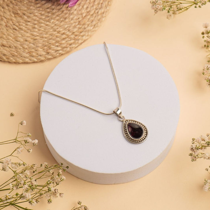 Garnet Drop 925 Silver Pendant The Spring Story