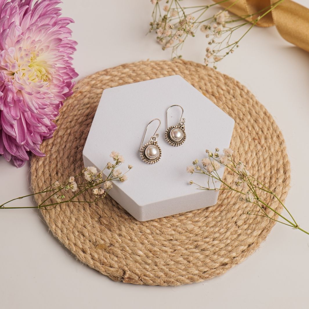 Pearl 925 Silver Round Earrings The Spring Story