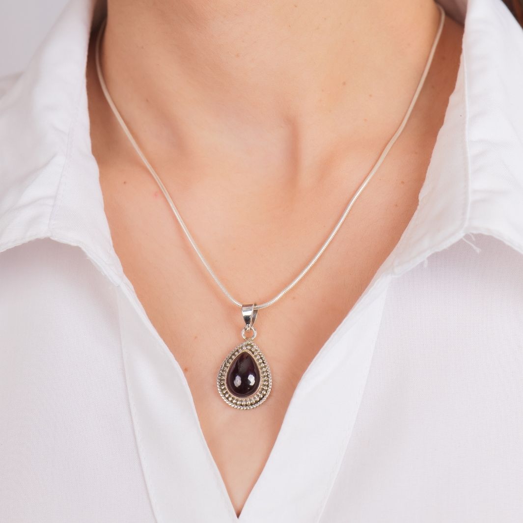 Garnet Drop 925 Silver Pendant