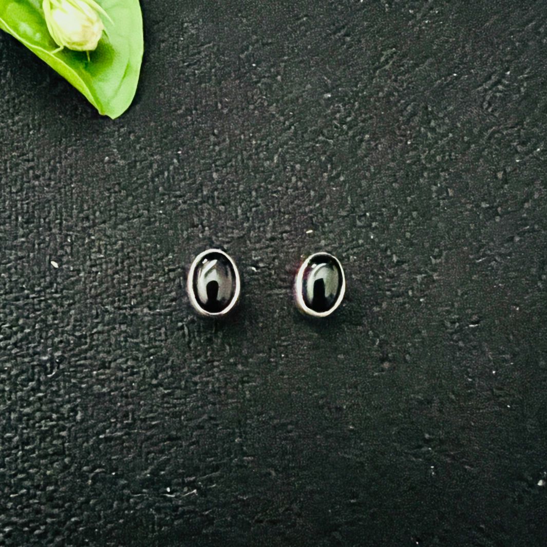 Black Onyx 925 Silver Oval Stud