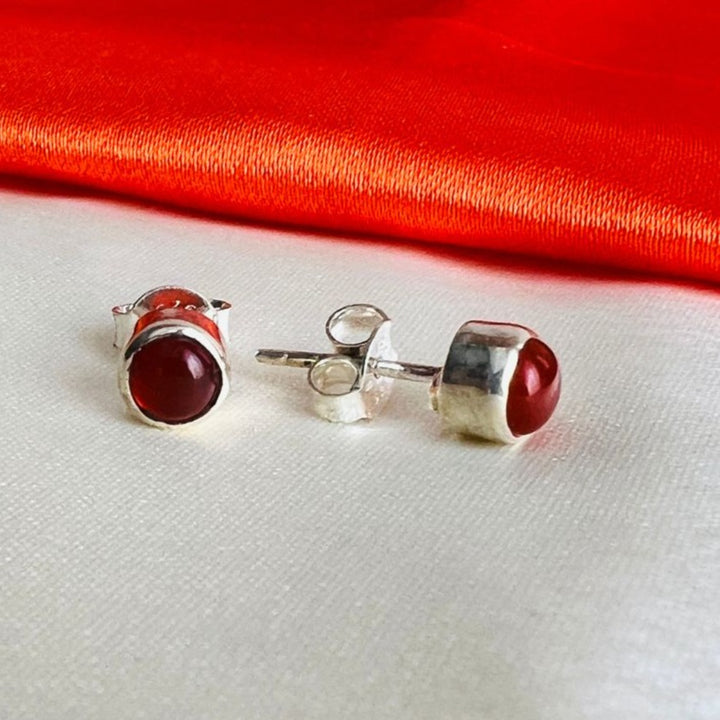 Carnelian 925 Silver Stud