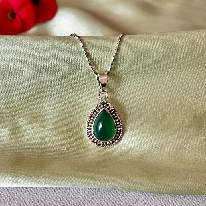 Green Onyx Drop 925 Silver Earring & Pendant Set