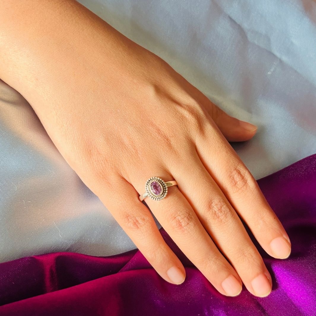 Amethyst 925 Silver Cut Ring