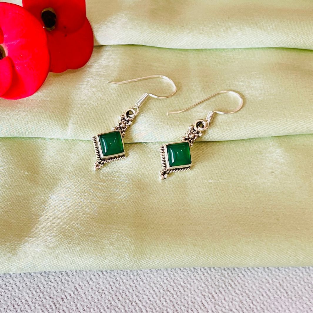 Green Onyx Diamond Shape 925 Silver Earrings