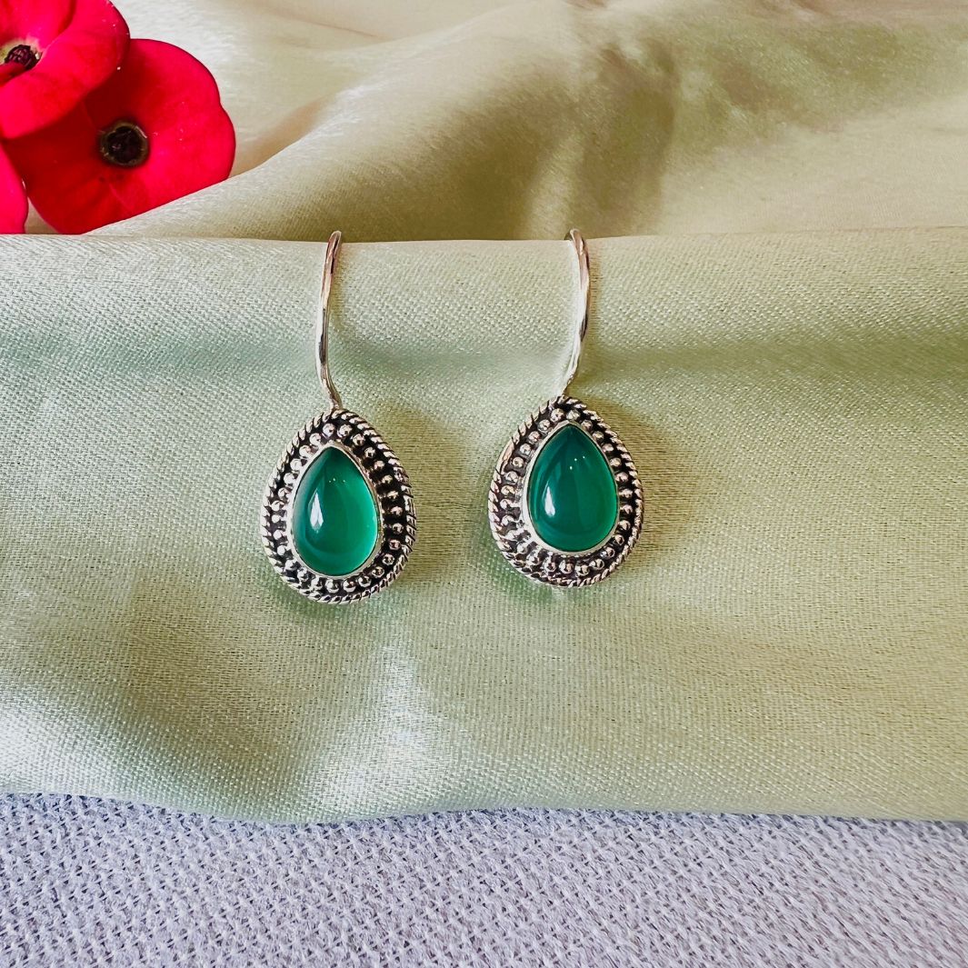 Green Onyx Drop Shape 925 Silver Earrings