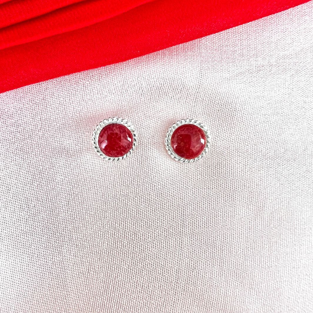 Coral 925 Silver Stud