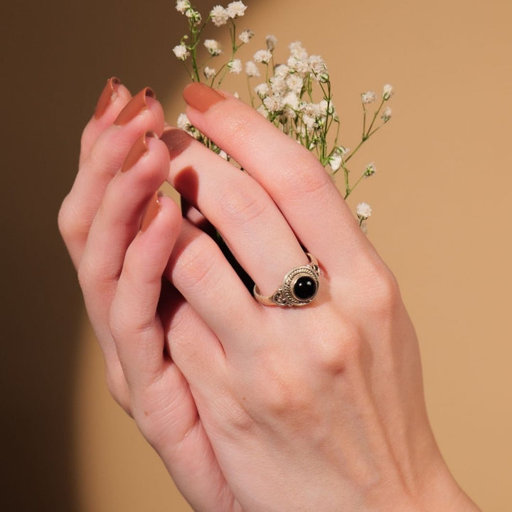 Black Onyx 925 Silver Round Ring