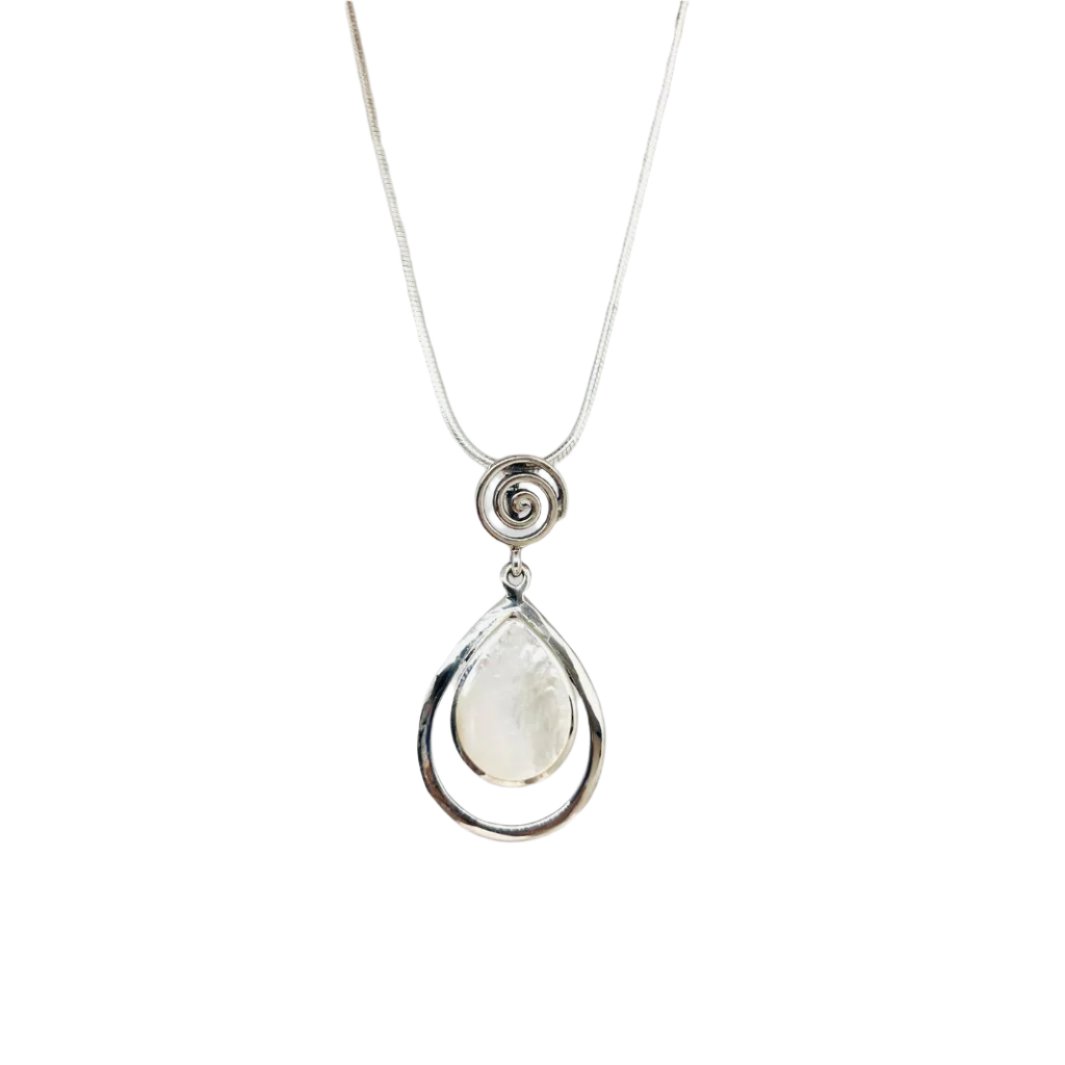 Mother Of Pearl 925 Silver Pendant