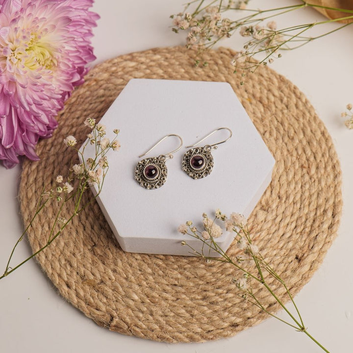 Garnet 925 Silver Carved Round Earrings