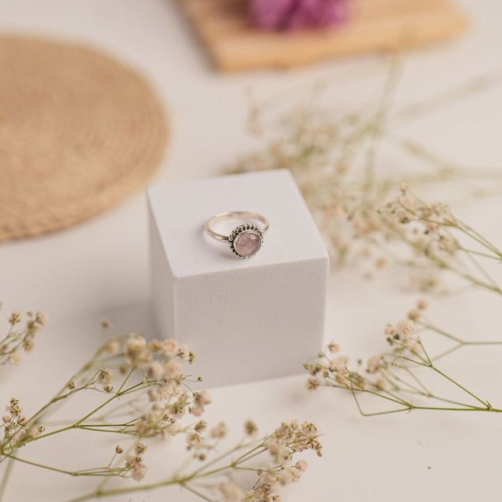 Rose Quartz 925 Silver Round Ring