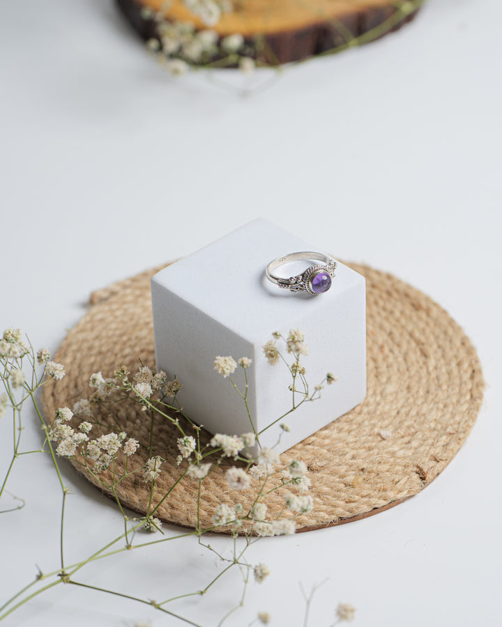 Amethyst 925 Silver Carved Round Ring The Spring Story