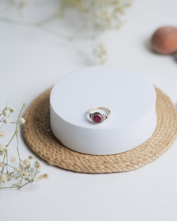 Dyed Ruby Round 925 Silver Ring The Spring Story