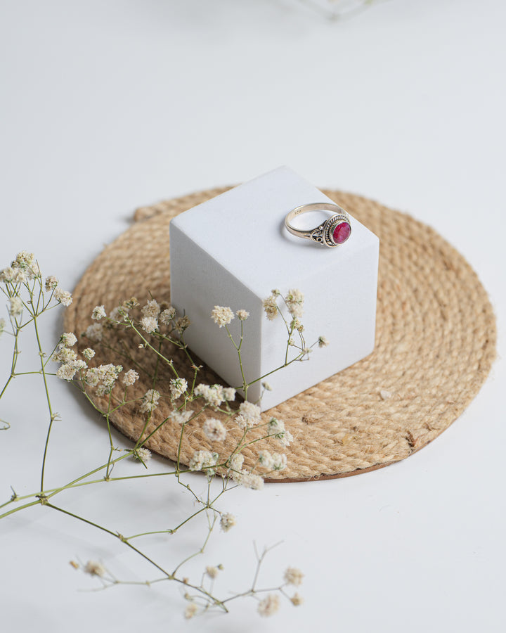 Dyed Ruby Round 925 Silver Ring The Spring Story