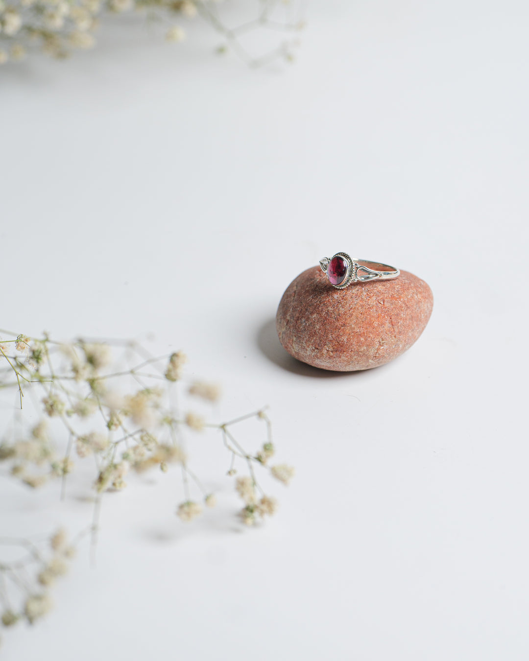 Garnet 925 Silver Oval Ring The Spring Story
