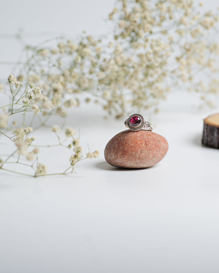 Garnet 925 Silver Round Ring The Spring Story