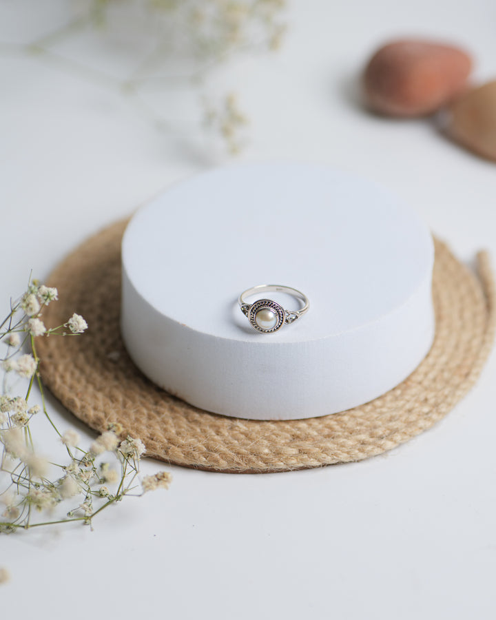 Pearl 925 Silver Round Ring The Spring Story